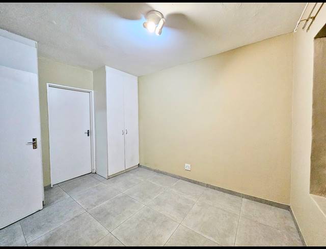 1 bed property for sale in ESTHER PARK